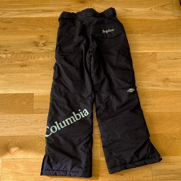 Columbia kid’s Bugaboo ski pants. Size 6-7. Black. Adjustable waist. Barely worn - Picture 2 of 11